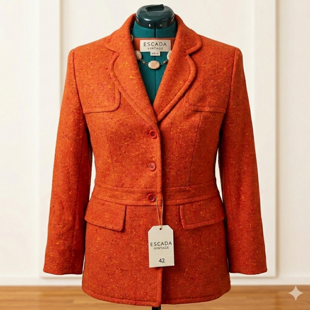 SALE!! ESCADA VINTAGE size 42 Orange Jacket. Like new.